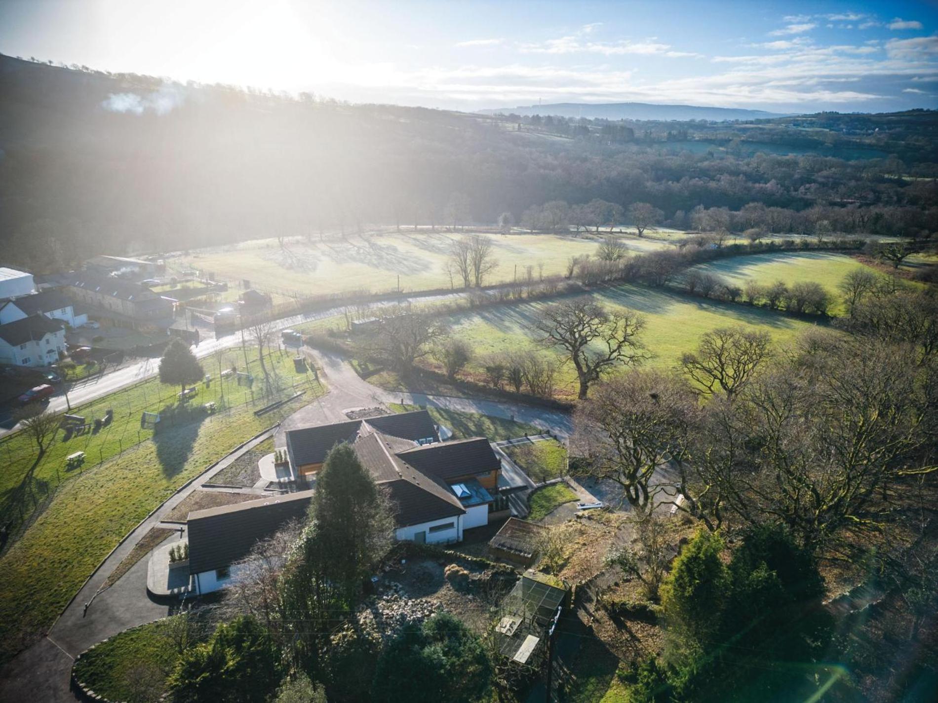 Suite 3 - Sleeping Giant Hotel - Pen Y Cae Inn Brecon Kültér fotó
